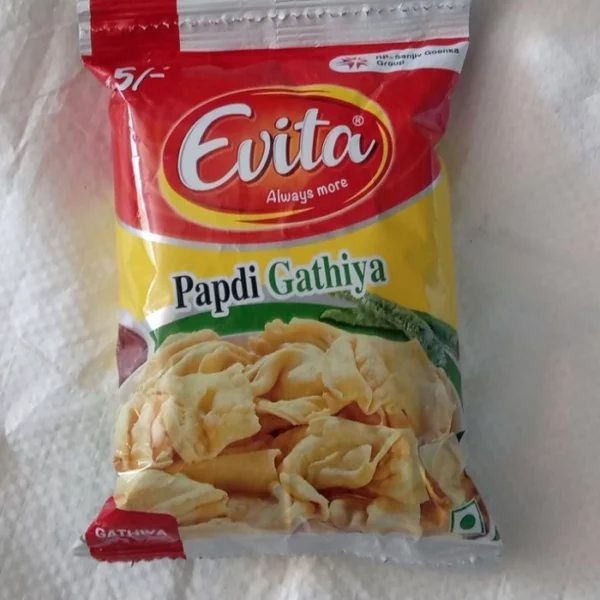 EVITA PAPAD